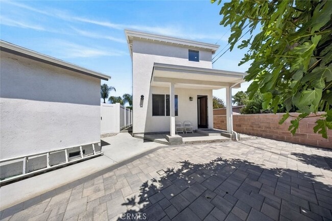 Building Photo - 14827 Dearborn St