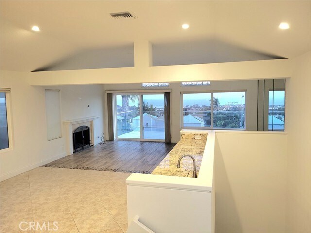 Building Photo - 24832 Sunstar Ln