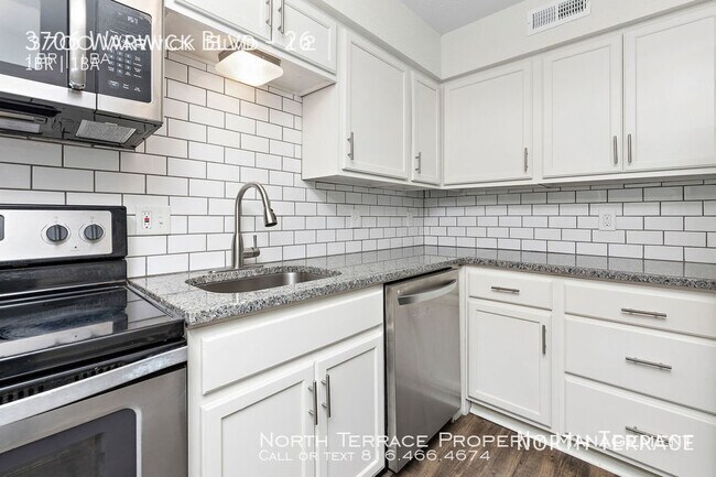 Building Photo - 3706 Warwick Blvd