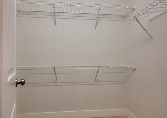 Building Photo - Beautiful Home in Lawton Station!