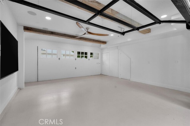 Building Photo - 724 36th St