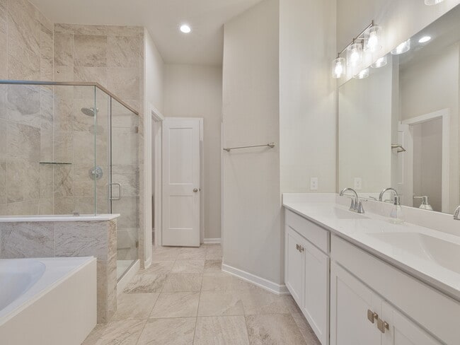 Building Photo - 7918 Pershing Ave