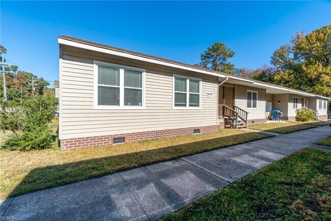 Building Photo - 440 N Oceana Blvd