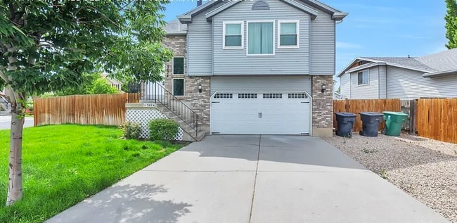 Primary Photo - Stunning Modern Home in Murray