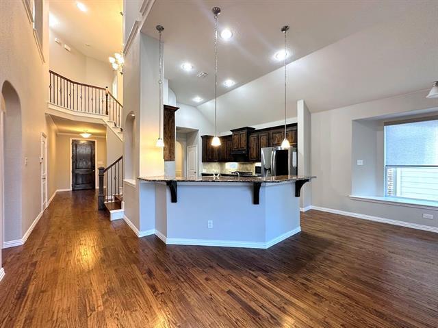 Building Photo - 2453 Ranchview Dr