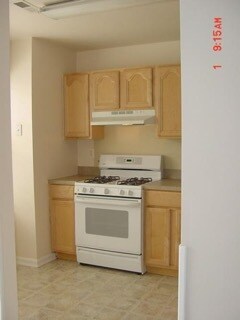 Building Photo - 413 Atlanta Court