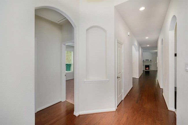 Building Photo - 15 Sawbridge Cir