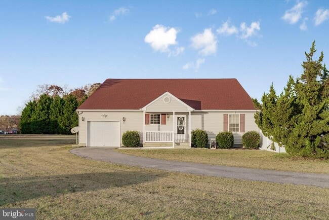 Building Photo - 41166 Glenwood Pl