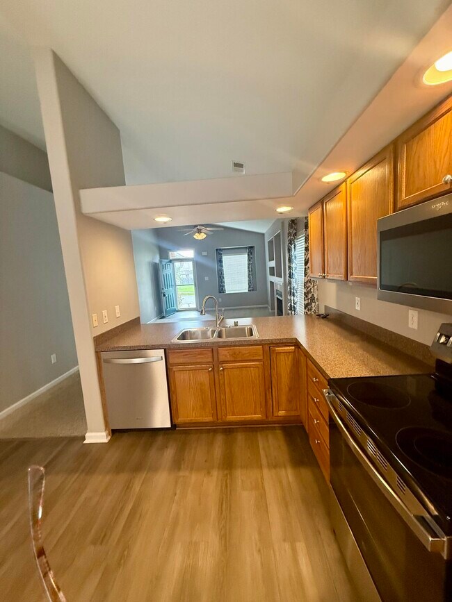Building Photo - 3361 Scottish Trace