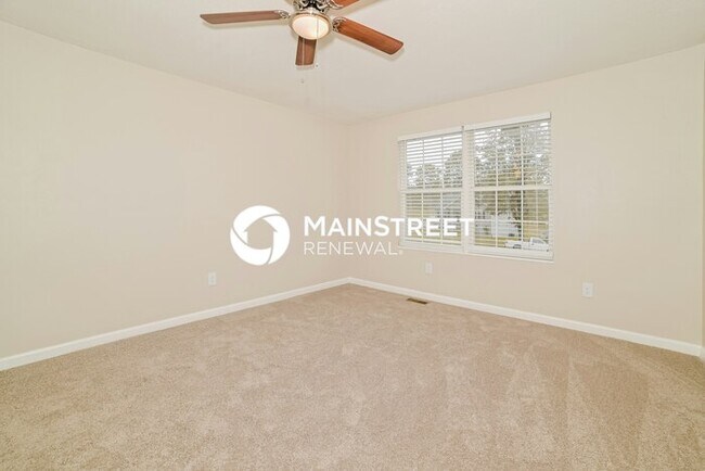 Building Photo - 3 Bedroom Pet-Friendly Home in LA FOLLETTE...