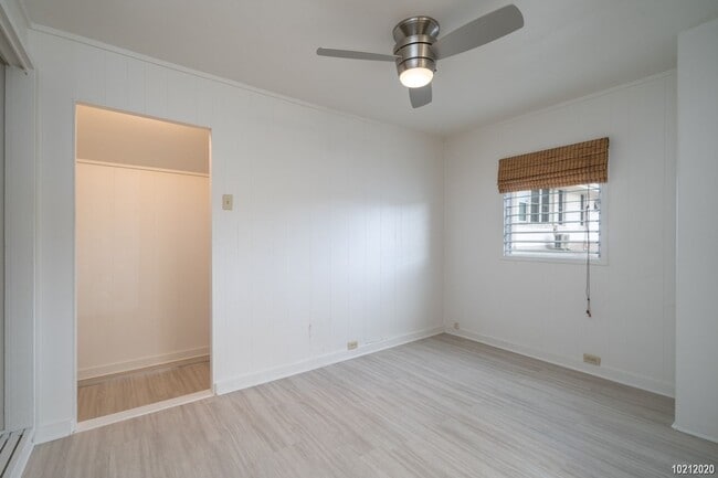 Building Photo - $1425 Beautiful Studio in Manoa 2646A Oahu...