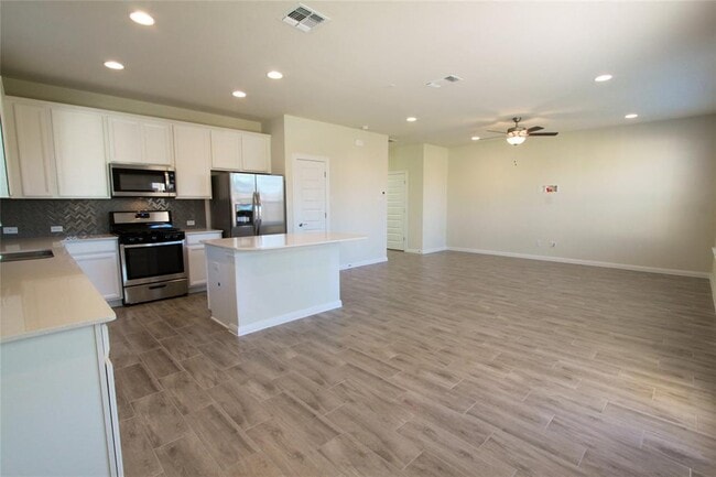 Building Photo - 17004 Alturas Ave