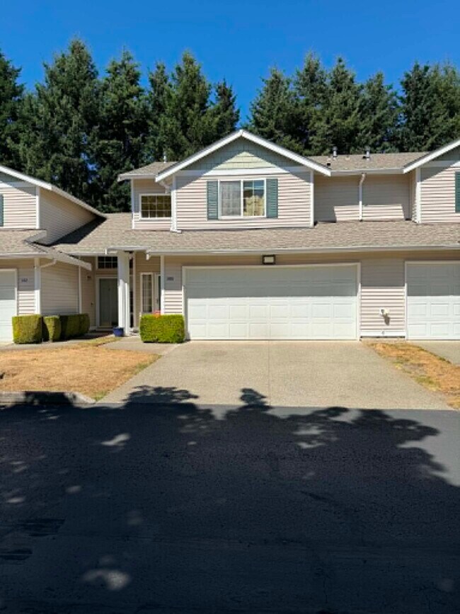 Building Photo - 6634 Millstone Ln SE