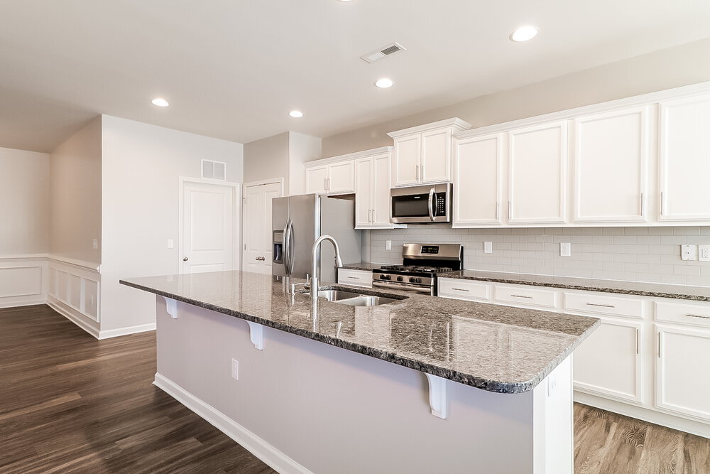 Building Photo - 238 S Great White Way