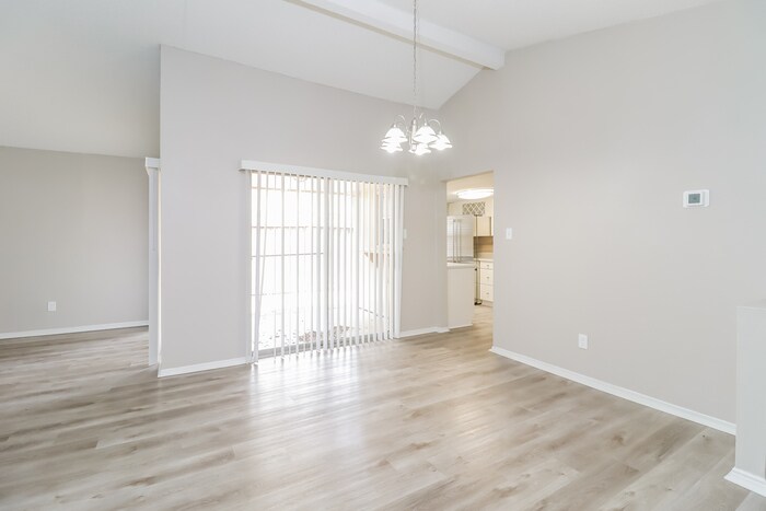 Building Photo - 232 Lemon Dr