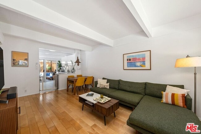 Building Photo - 4040 Grand View Blvd