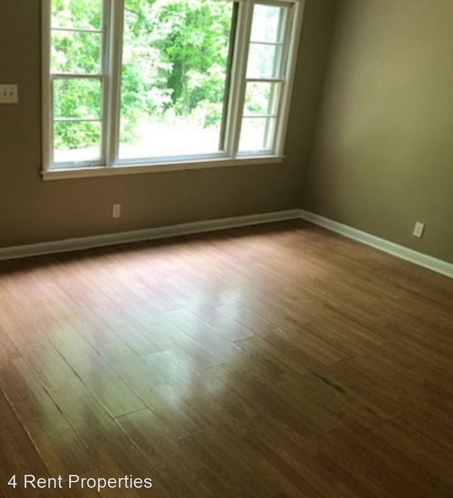 Building Photo - 2 br, 1 bath House - 112 Wilson Ct.
