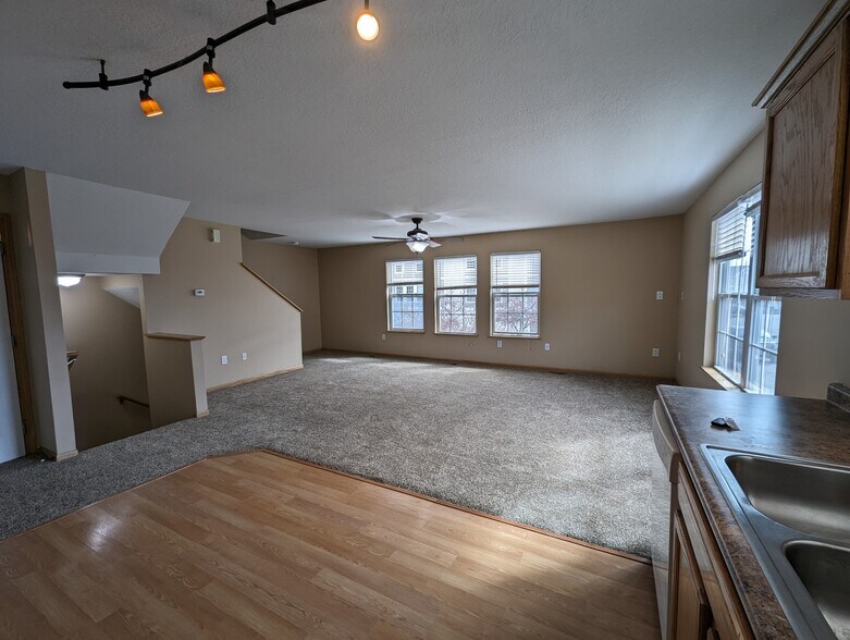 Building Photo - 3119 SW Sharmin Lane