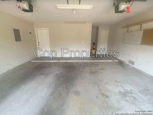 Building Photo - 5115 Sagail Pl