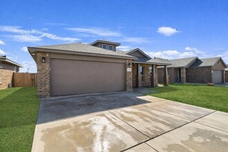 Building Photo - 1312 Cajun St