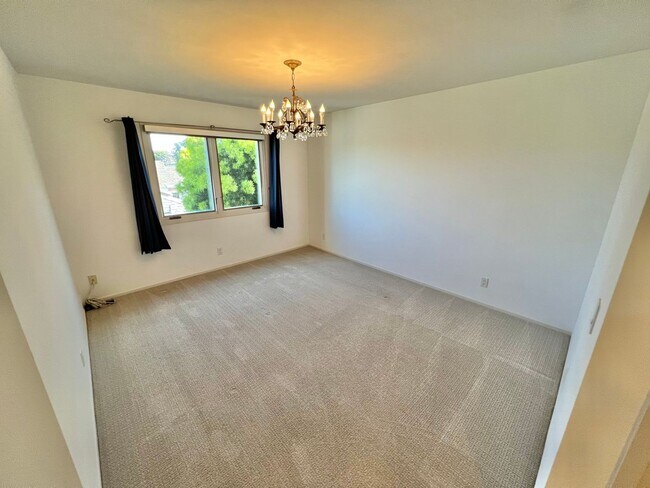 Building Photo - Spacious 3BR Bluff Heights Home | Gated Yard, Garage & Modern Upgrades