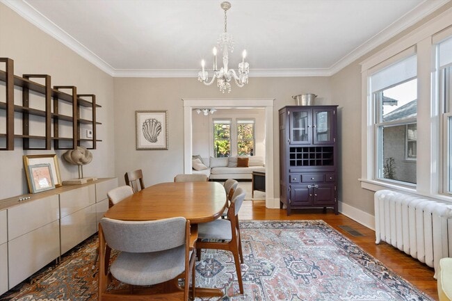 Building Photo - 1621 Linden Ave