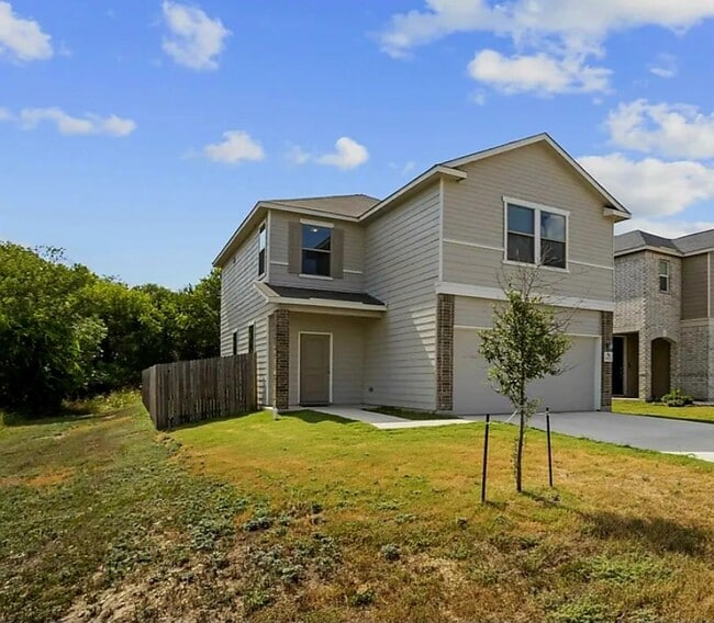 Building Photo - 1927 Overlook Knoll