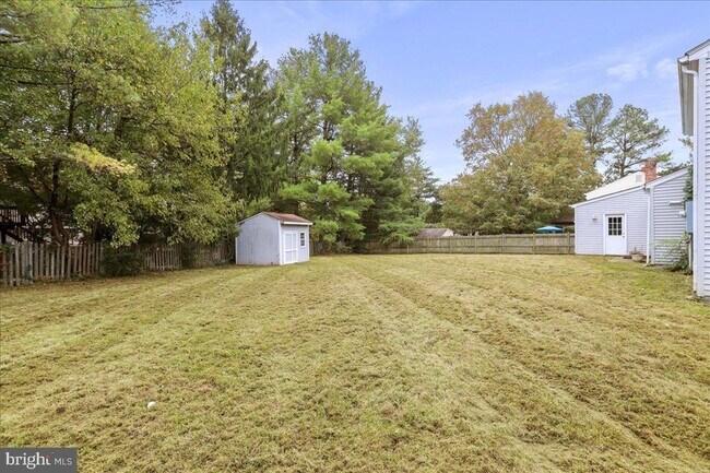 Building Photo - 2653 Fanieul Hall Ct