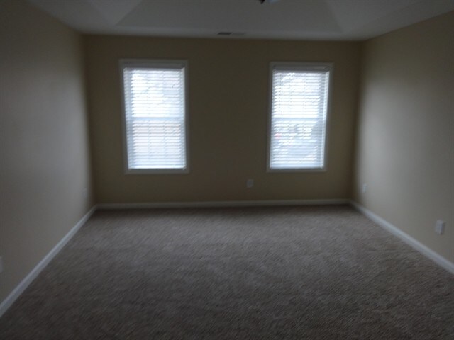 Building Photo - 4041 Mount Vernon Drive