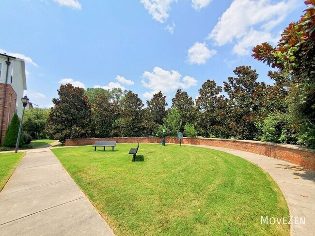 Building Photo - 827 Seigle Point Dr