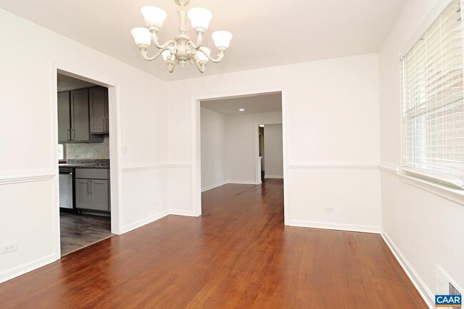 Building Photo - 909 Ridge St