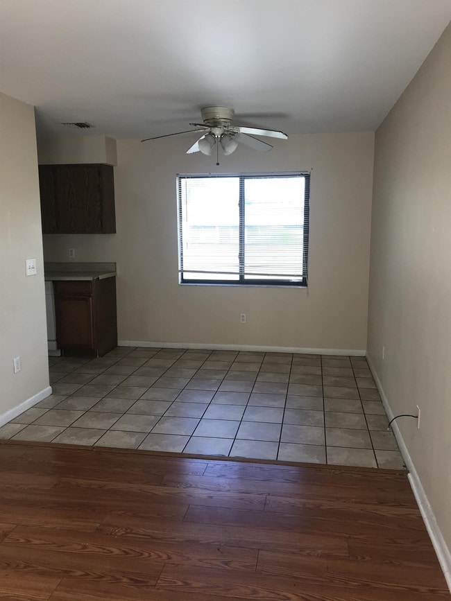 Building Photo - 2944 Jackson St