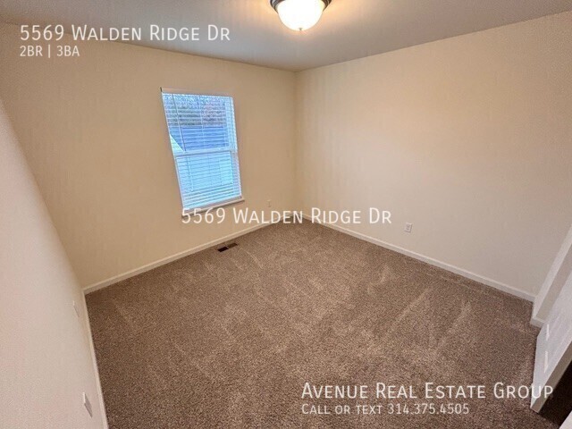 Building Photo - Modern 2-Bed Townhome in Walden Ridge – Ac...