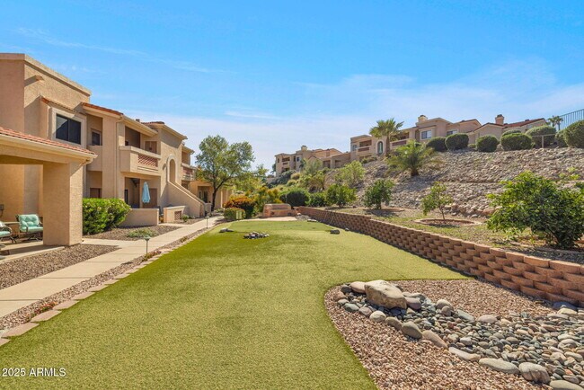 Building Photo - 16354 E Palisades Blvd