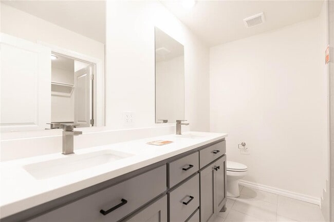 Building Photo - 9228 NW 86th St