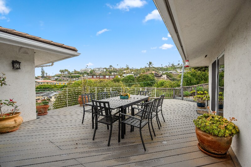 Building Photo - 5662 Ladybird Ln