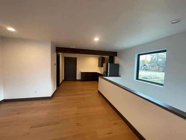 Building Photo - Whitefish Landing Town House