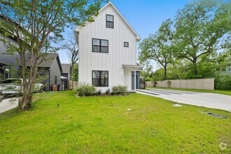 Building Photo - 5701 Tura Ln
