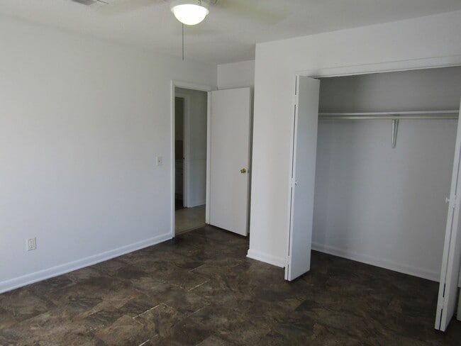 Building Photo - 121 Glenn Bryant Rd