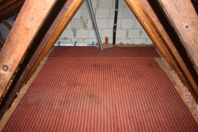 Building Photo - 5559 New Colony Dr