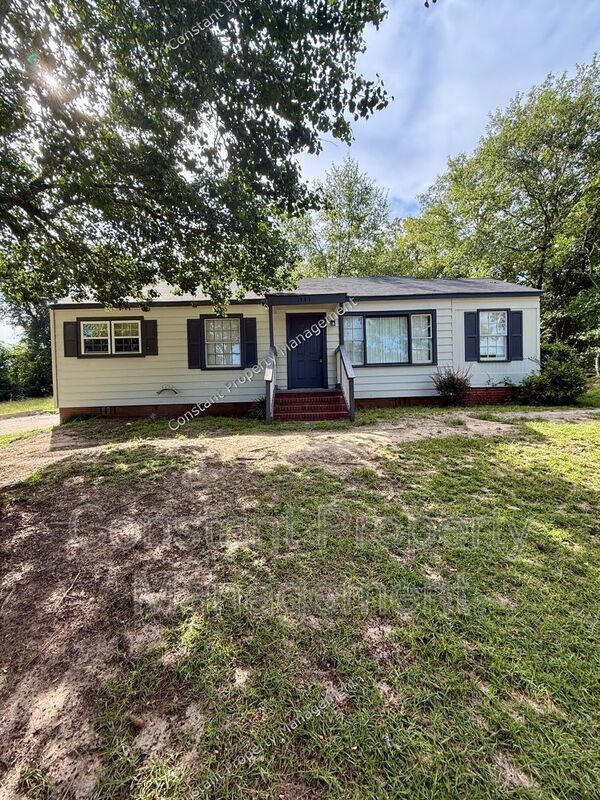 Primary Photo - 1533 Engle Dr