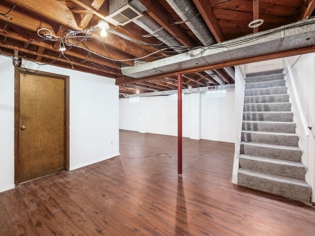 Building Photo - 2475 Swansea Rd