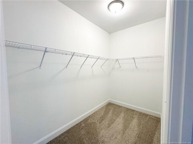 Building Photo - 227 Bow Cmn Wy