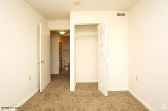 Bedroom - The Reserve at Chandler's Glen