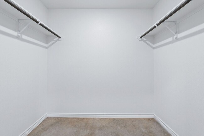 Building Photo - PM1-HH1803 Emma Naylor Ct