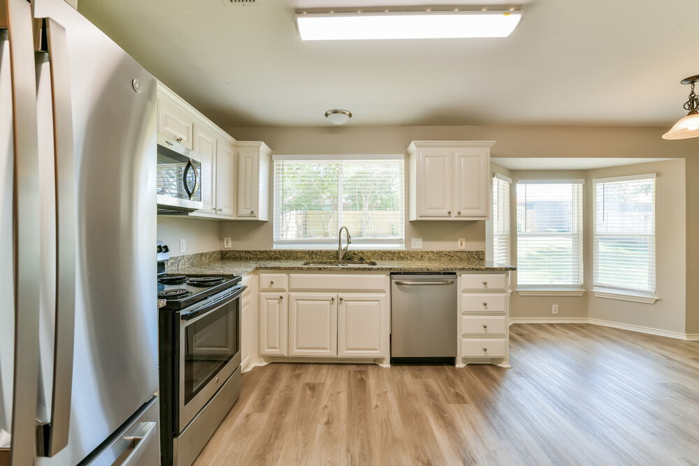 Building Photo - 6437 Starnes Rd