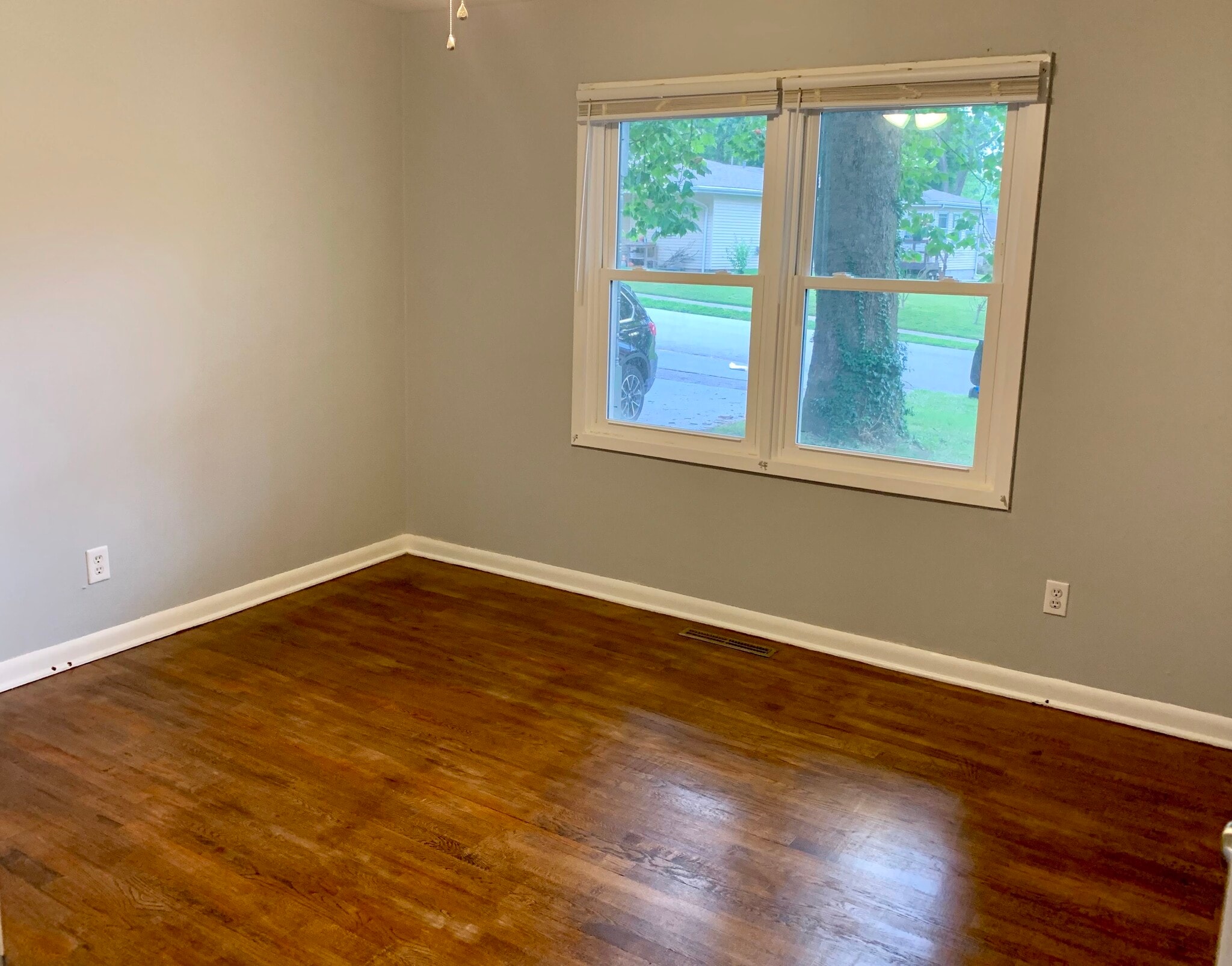 Bedroom 2 - 3166 S Parkview Ave