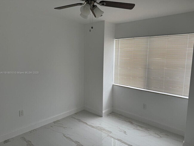 Building Photo - 5782 W 26th Ave