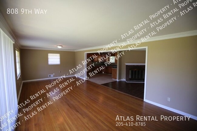 Building Photo - 808 9th Way