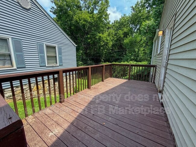 Building Photo - 3301 Mellier Ave